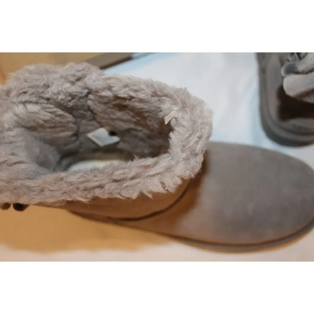 NIB UGG WOMEN'S CLASSIC BAILEY BOW HERITAGE SUEDE SHEARLING BOW BOOTS‎ GRAY